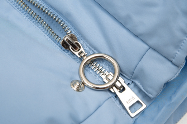 ハイクオリティダウンジャケット着用イメージ